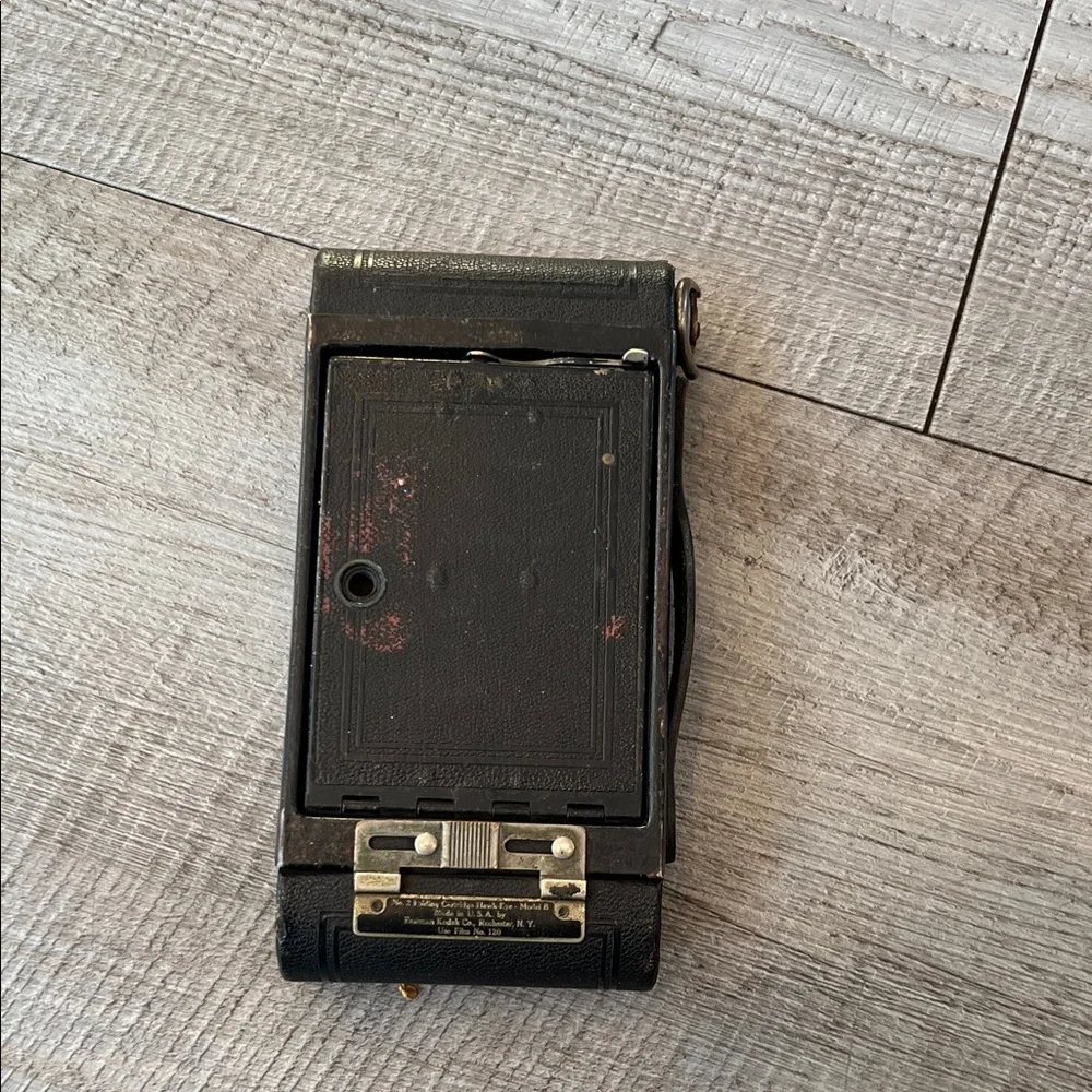 Eastman Kodak Classic Folding Camera - Black